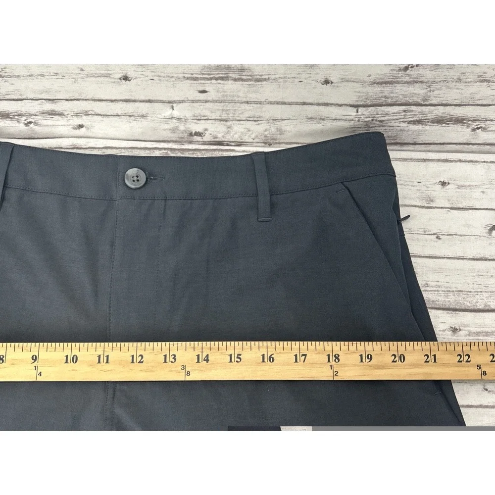 Vuori Aim Shorts 8